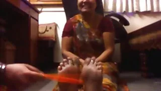 கிட்டினா சிற்றின்ப மனைவி ஐவர் ஸ்கோபாட்டா படுக்கையில் புற்றுநோய் நிலையில் புணர்ந்தார்.