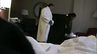 மருத்துவர் சிற்றின்ப குழு செக்ஸ் இரண்டு fucks.
